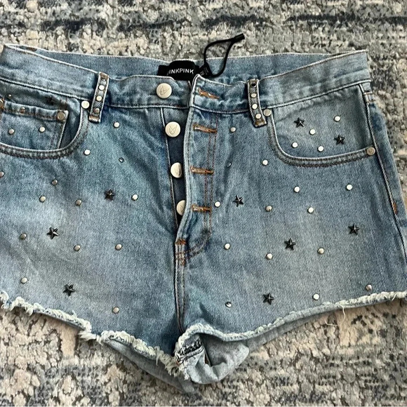 MINKPINK Shorts - Picture 1 of 7